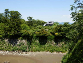 Koriyama Castle Site