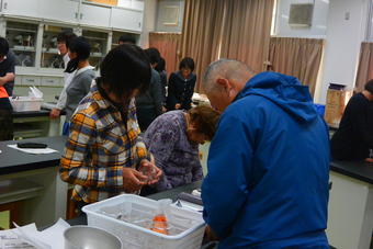 「奈良植物研究会」第３３５回例会が本校で開催されました