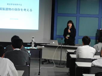 「学外サイエンス学習」で奈良県立橿原考古学研究所へ行ってきました。