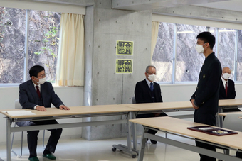 サギソウ研究の6名が奈良学園栄誉賞を授賞しました。