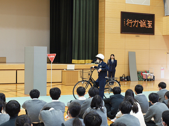 自転車安全運転講習会を実施しました