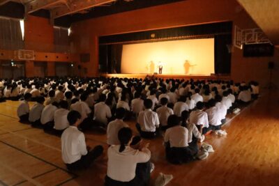 高校人権講演会を開催しました