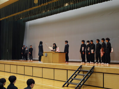 令和７年度二学期終業式を行いました