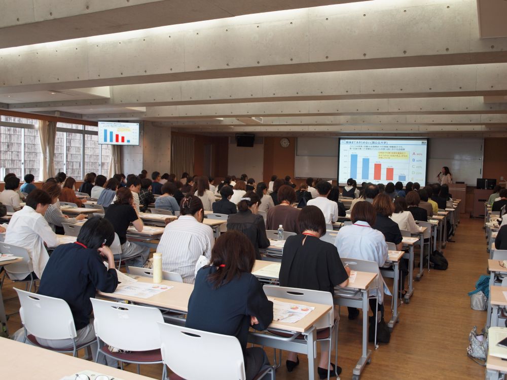 進路講演会を行いました